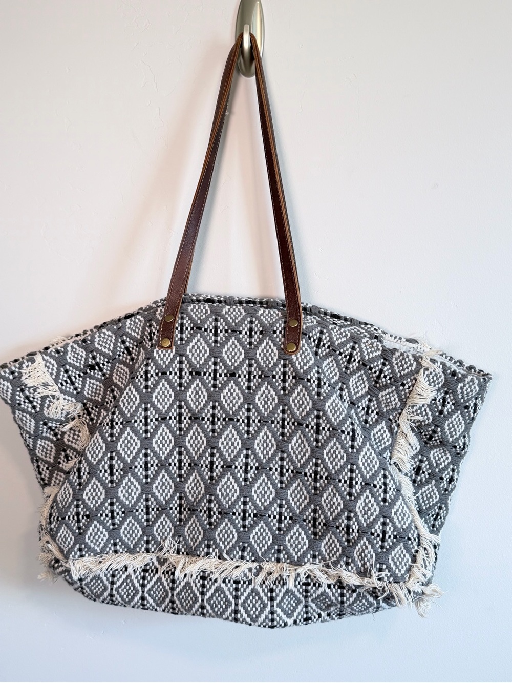 Myra Bag Achromic Weekender Bag XL Travel Woven Boho Bohemian Fringe - Picture 3 of 8